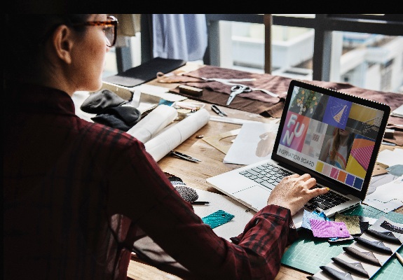 Az EPALE és az Europass segít az alapkészségek elsajátításában!  - 2025-10-28